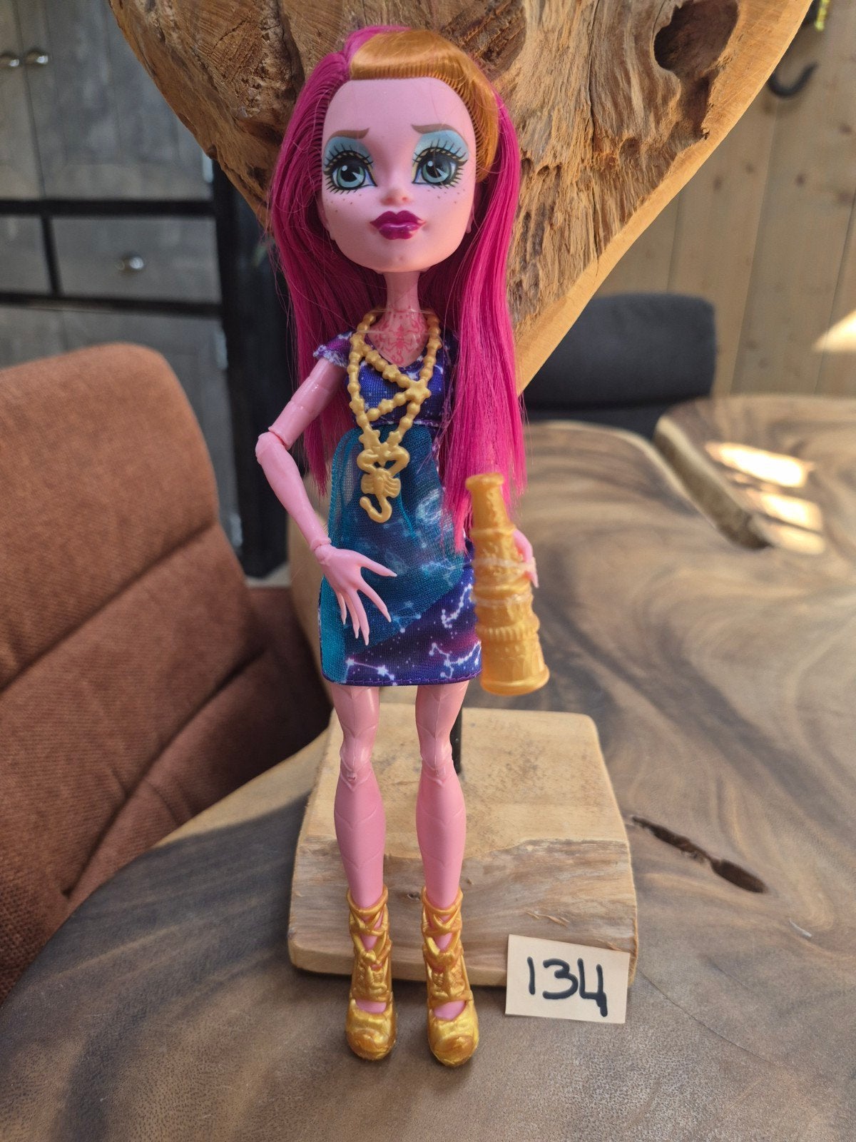 Monster High  pop met accessoires, Kinderen en Baby's, Ophalen of Verzenden, Zo goed als nieuw, Overige typen
