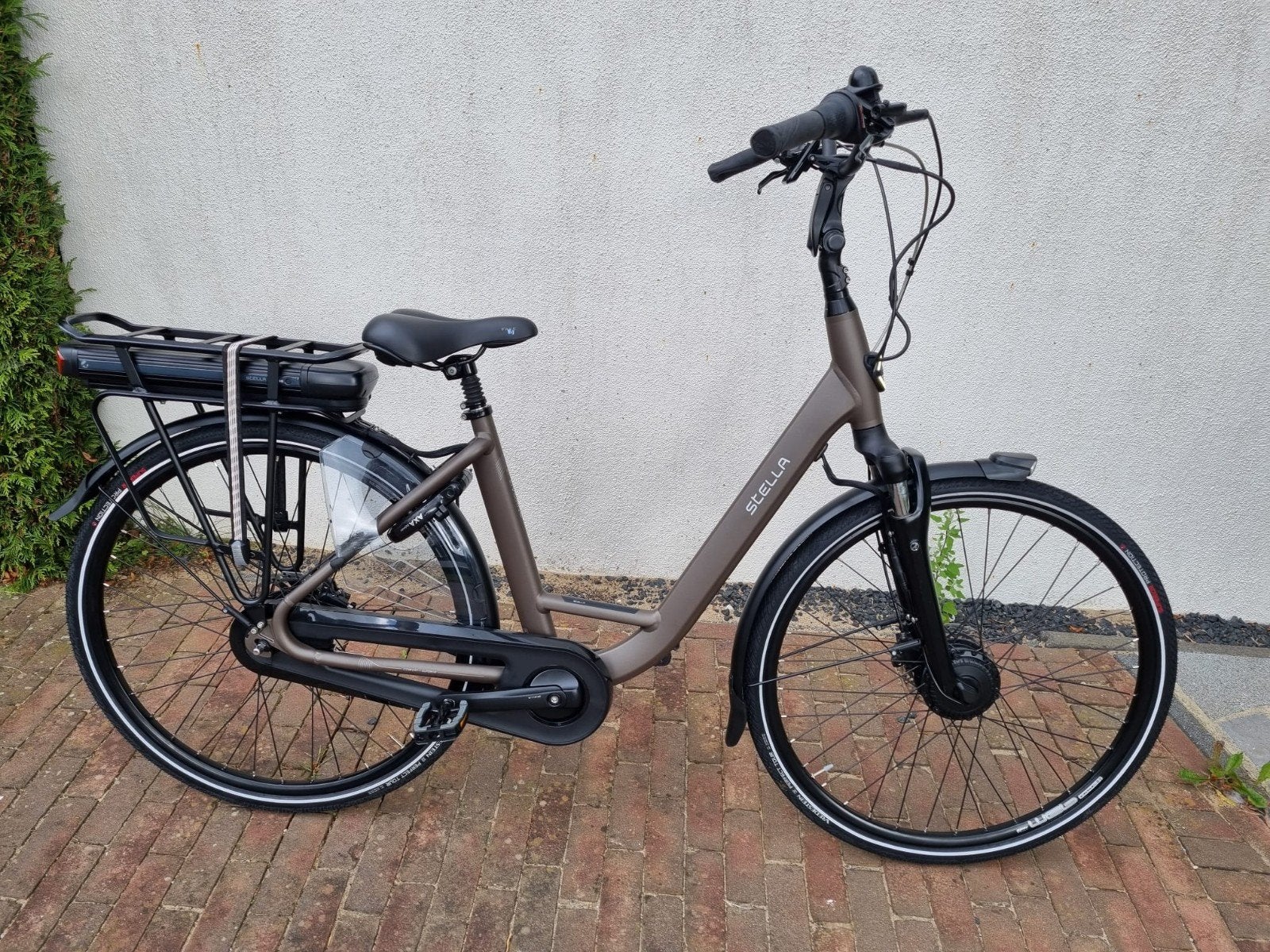 zgan stella livorno gray 2024.frame 57 cm en 2350 kilometer, Zo goed als nieuw, 50 km per accu of meer, 55 tot 59 cm, Ophalen