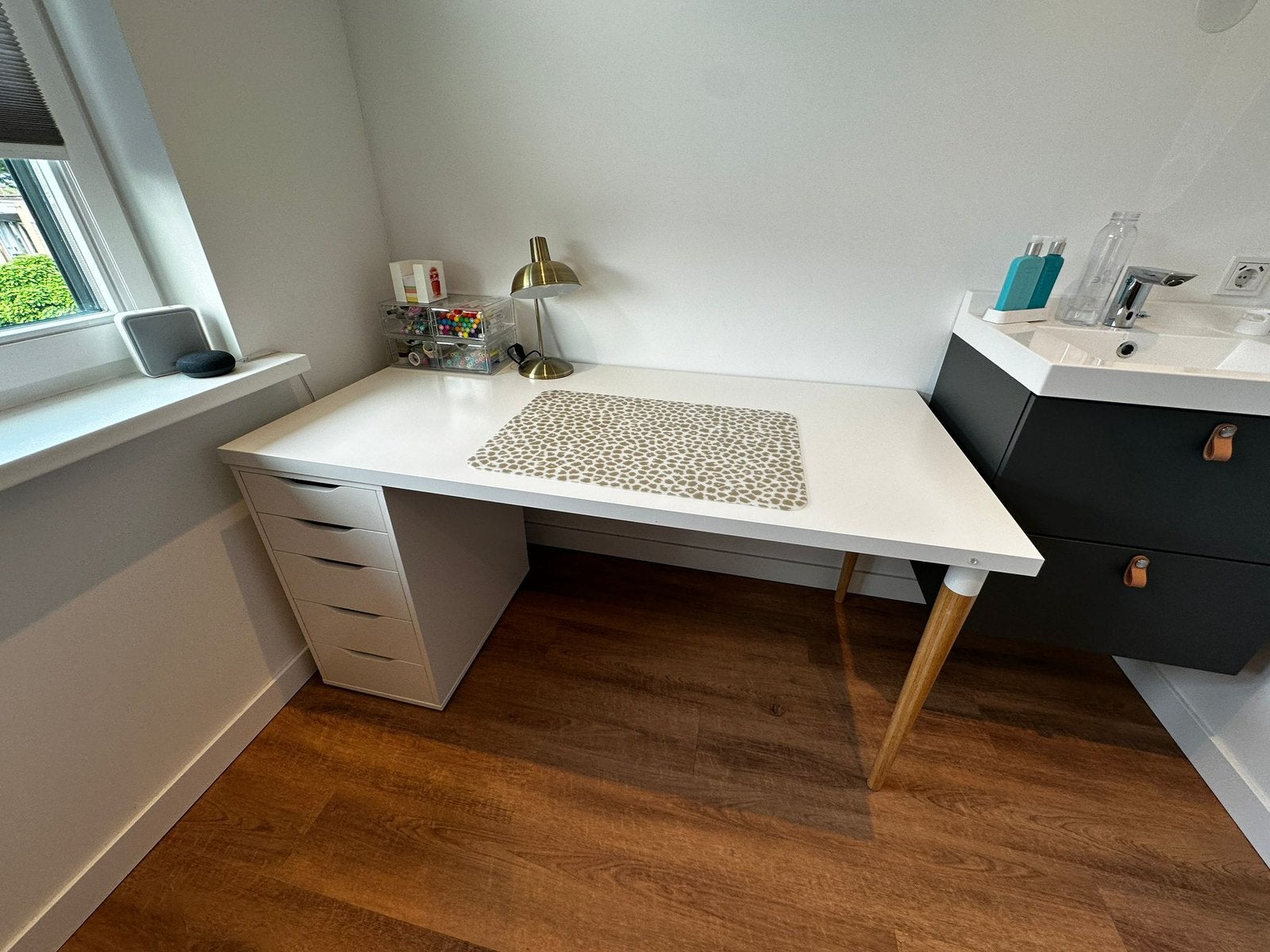 IKEA Bureau, Huis en Inrichting, Bureaus, Ophalen