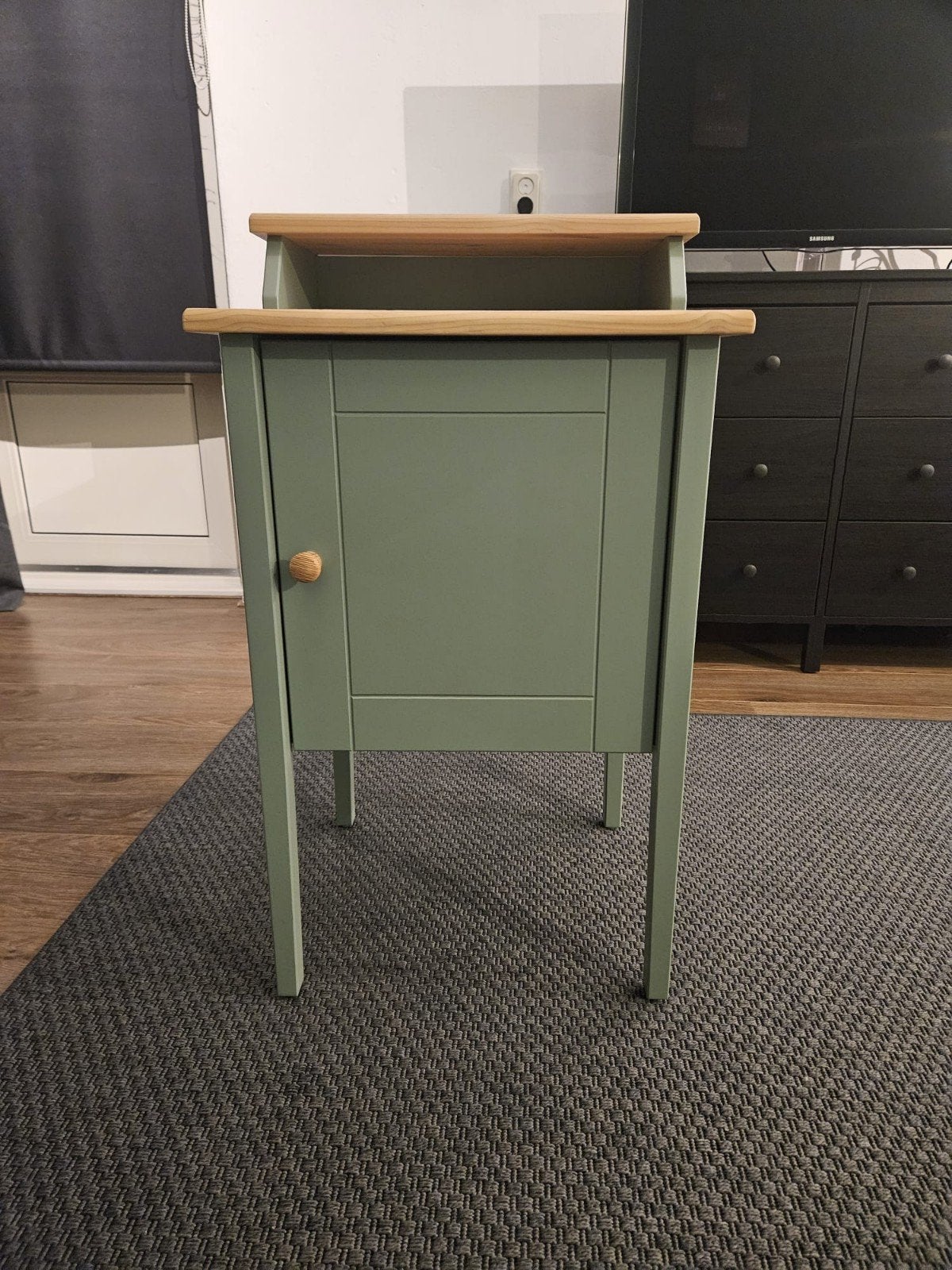 IKEA Olderdalen Nachtkastje 47x43 - Zo goed als nieuw, Huis en Inrichting, Gebruikt, 45 tot 65 cm, Hout, 55 tot 70 cm