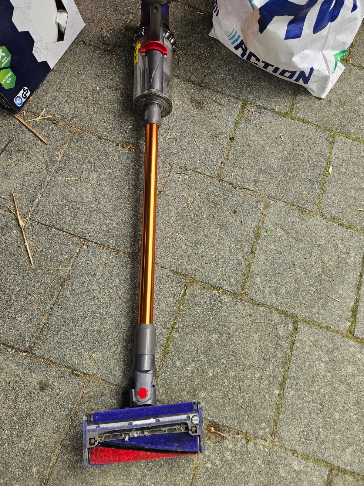 Foto 3 van Dyson Steelstofzuiger (defect, zonder lader) - onderdele