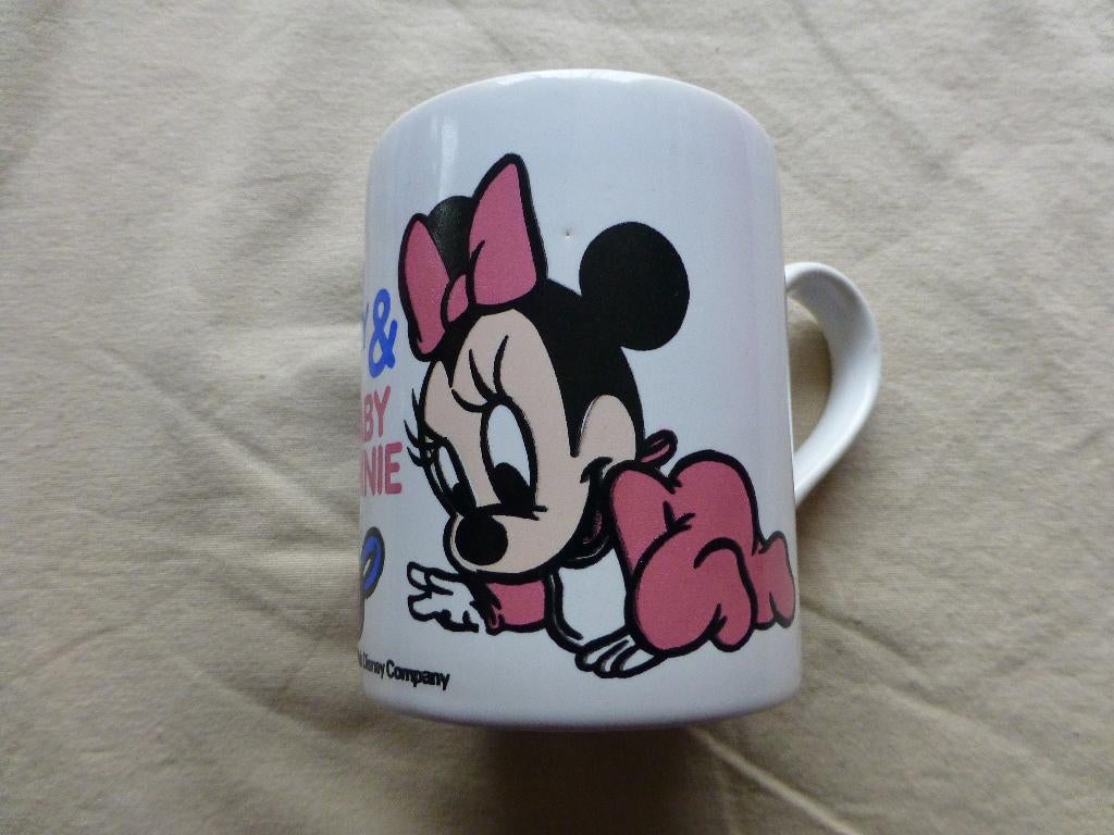 Disney beker uit 1987 Colorall Kilncraft, England., Ophalen, Mickey Mouse, Zo goed als nieuw, Servies