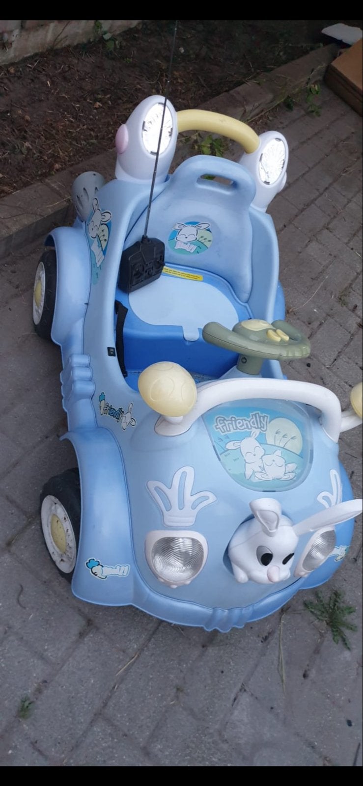 Blauwe kinderauto met afstandsbediening, Ophalen of Verzenden, Gebruikt