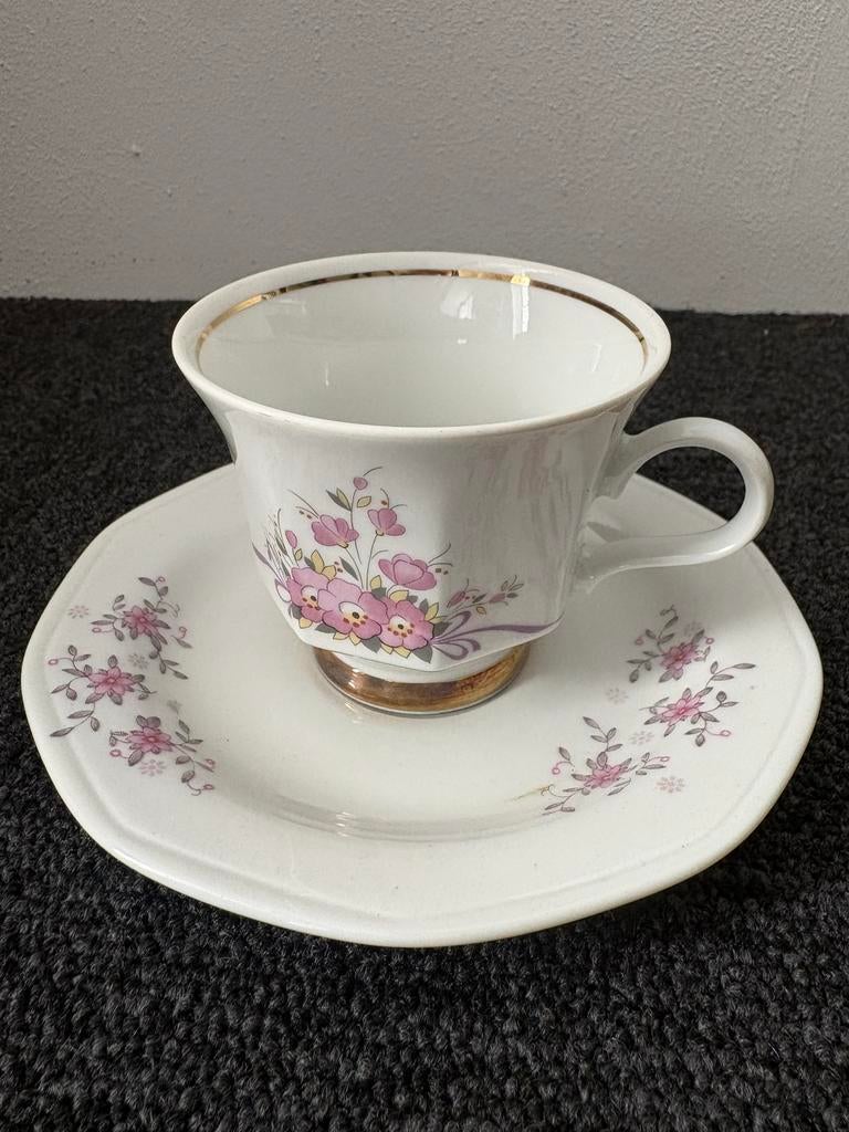 Vintage Winterling Bavaria kop en schotel - bloemmotief, Antiek en Kunst, Ophalen of Verzenden