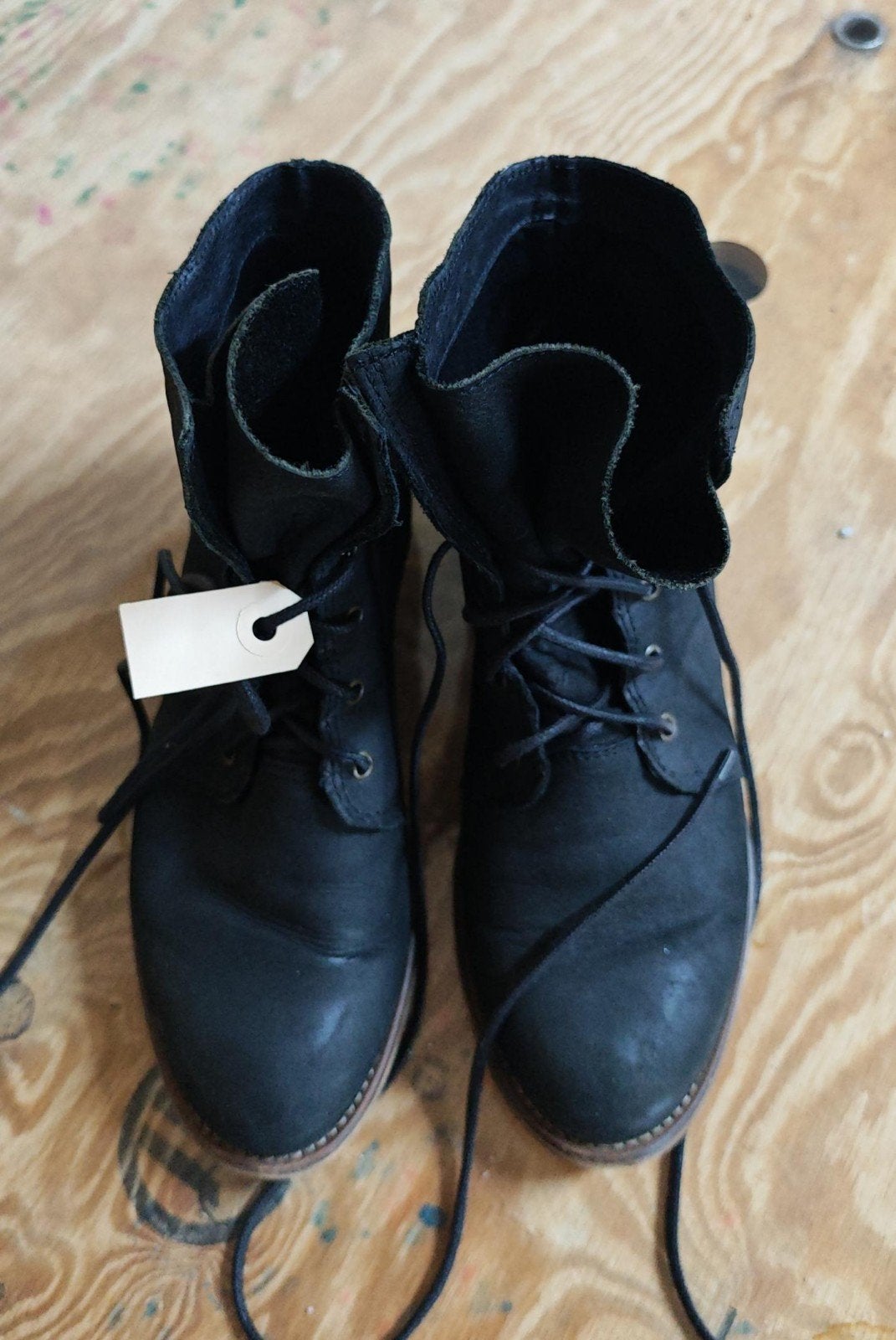 Suede dameslaarsjes van Piure, maat 39

(Zwart), Kleding | Dames, Schoenen, Ophalen, Zo goed als nieuw