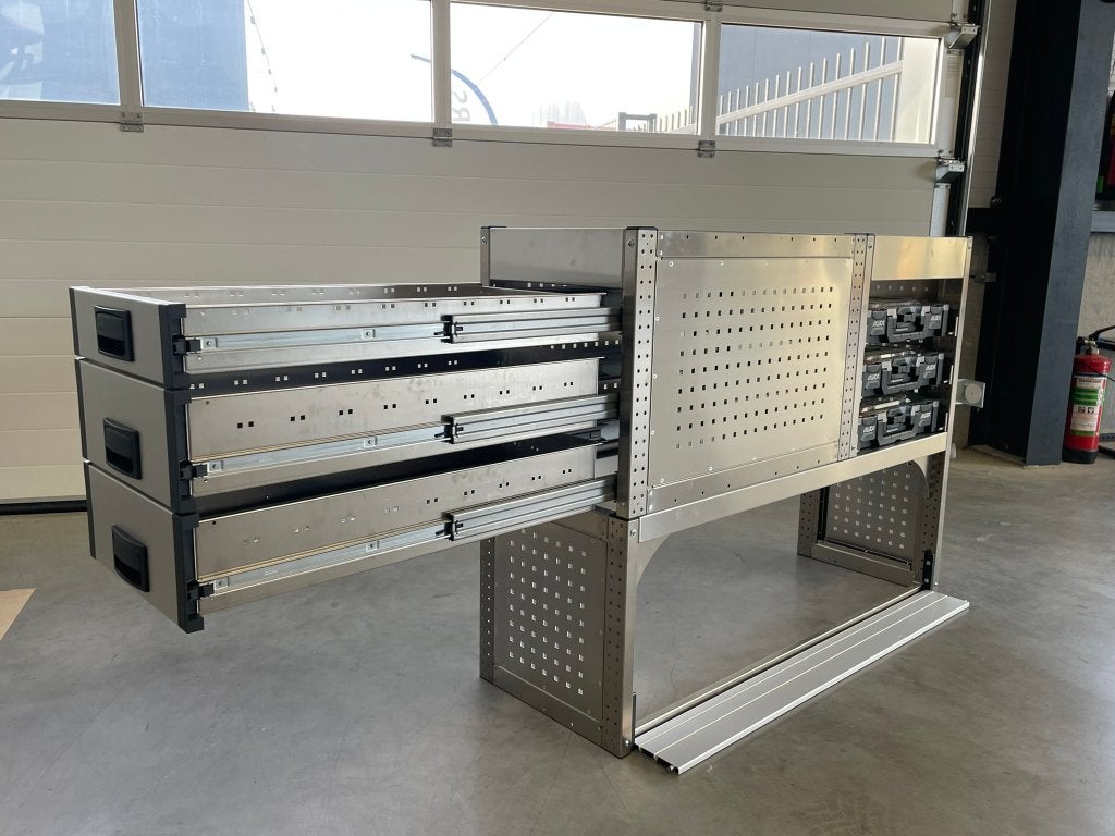 Nieuwe ALUCA module met zijlade en assortiment koffers, Ophalen, Bulters Bedrijfswageninrichtingen, Info@marcobulters.nl, 12d De Houtakker