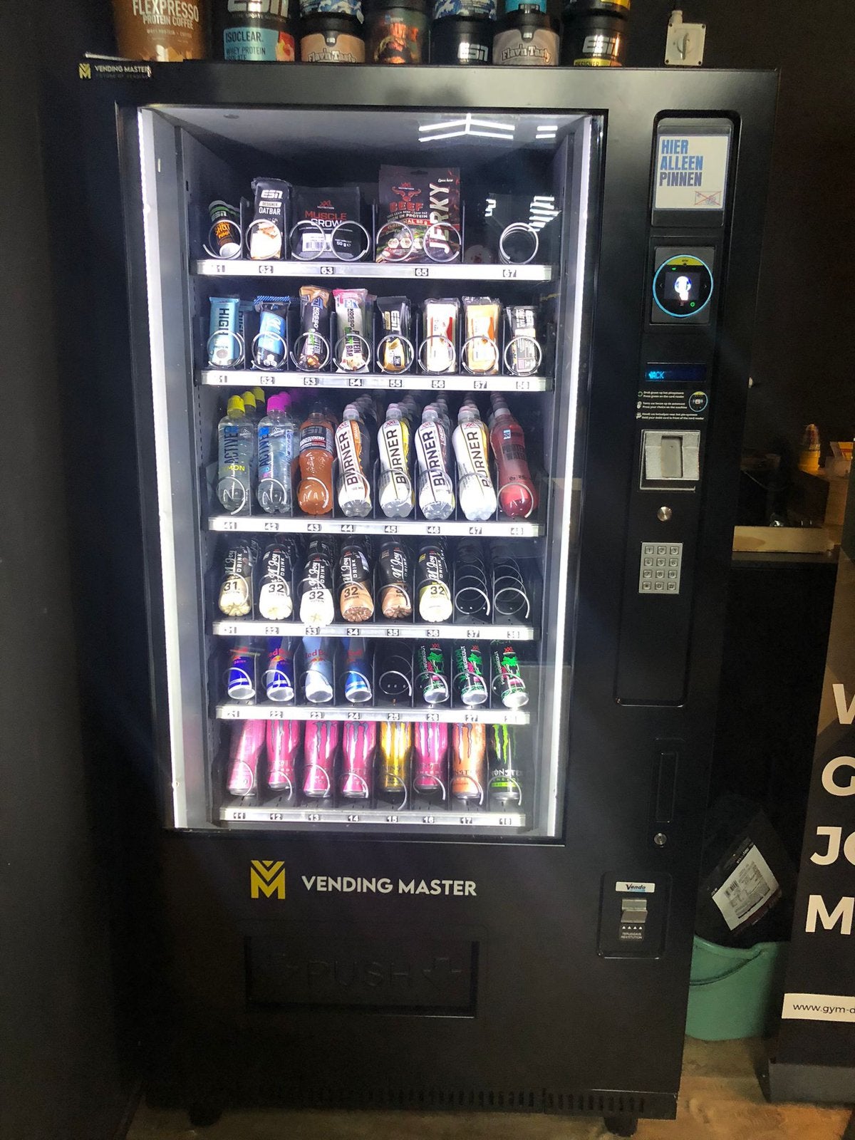 Vendingmachine Vendo G-Snack 8 met pinsysteem, Ophalen, Zo goed als nieuw