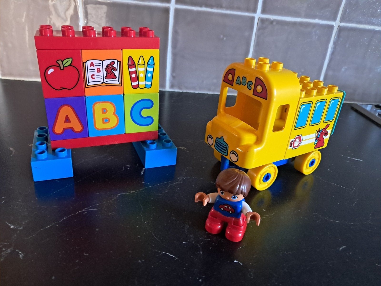 Duplo 10603 Schoolbus, Ophalen of Verzenden, Zo goed als nieuw, Duplo