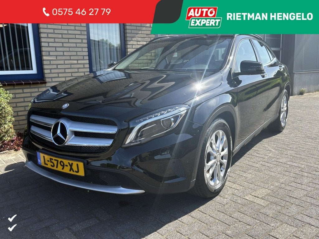 Mercedes-Benz GLA 180 Ambition TREKHAAK-STOELVERW-LM - 12 Ma, Automaat, Dealer onderhouden, Gebruikt, Euro 6
