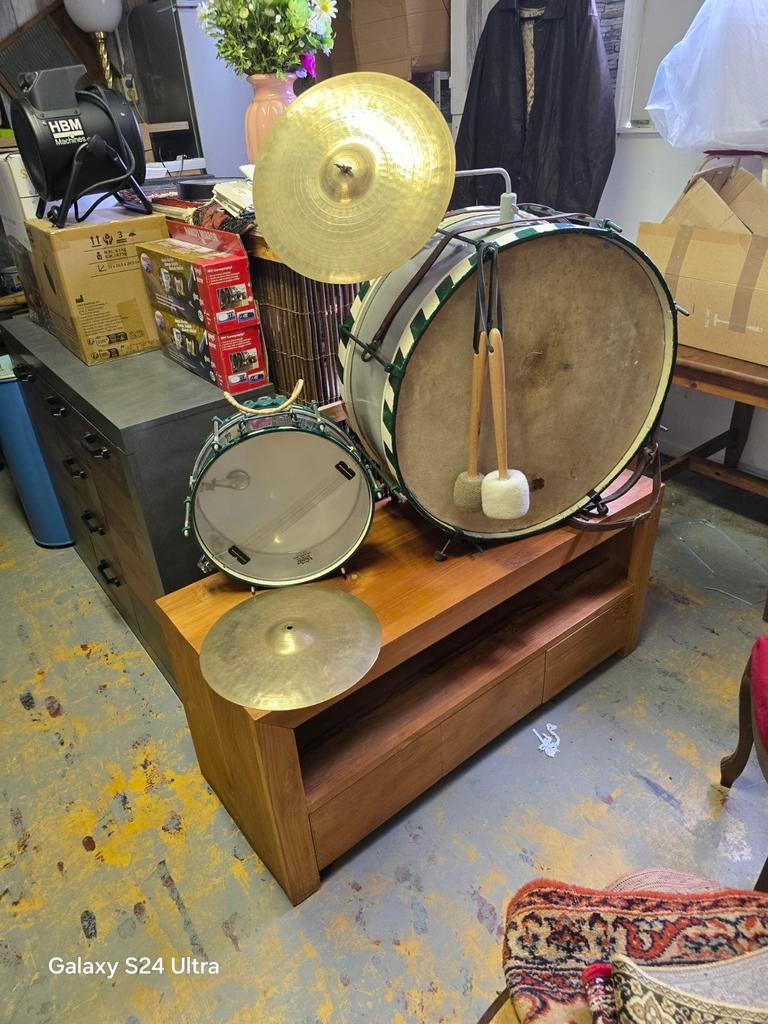 Drumspullen 2x drum 2x bekkens 2x slagstokken, Muziek en Instrumenten, Drumstellen en Slagwerk, Ophalen