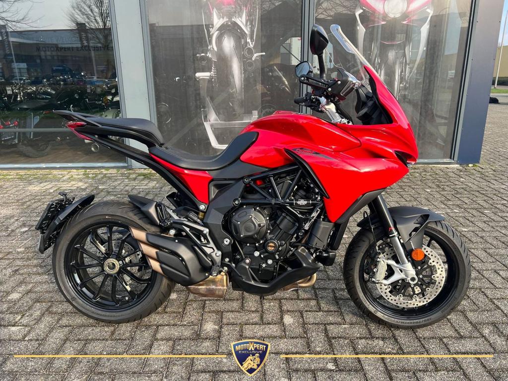 MV AGUSTA TURISMO VELOCE 800 R (bj 2025), Motoren, Motoren | MV Agusta, Motorrijbewijs A, Bedrijf, Overig, 798 cc