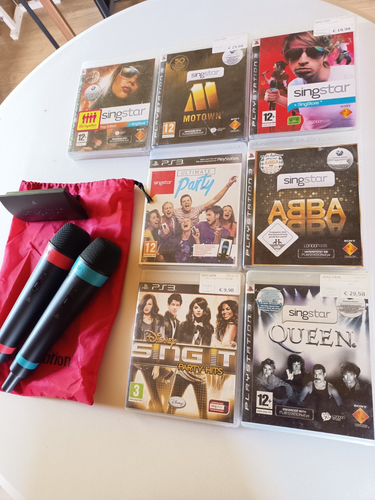 Karaoke set voor de PS3 + 7 games, Ophalen, Muziek, Zo goed als nieuw, 3 spelers of meer