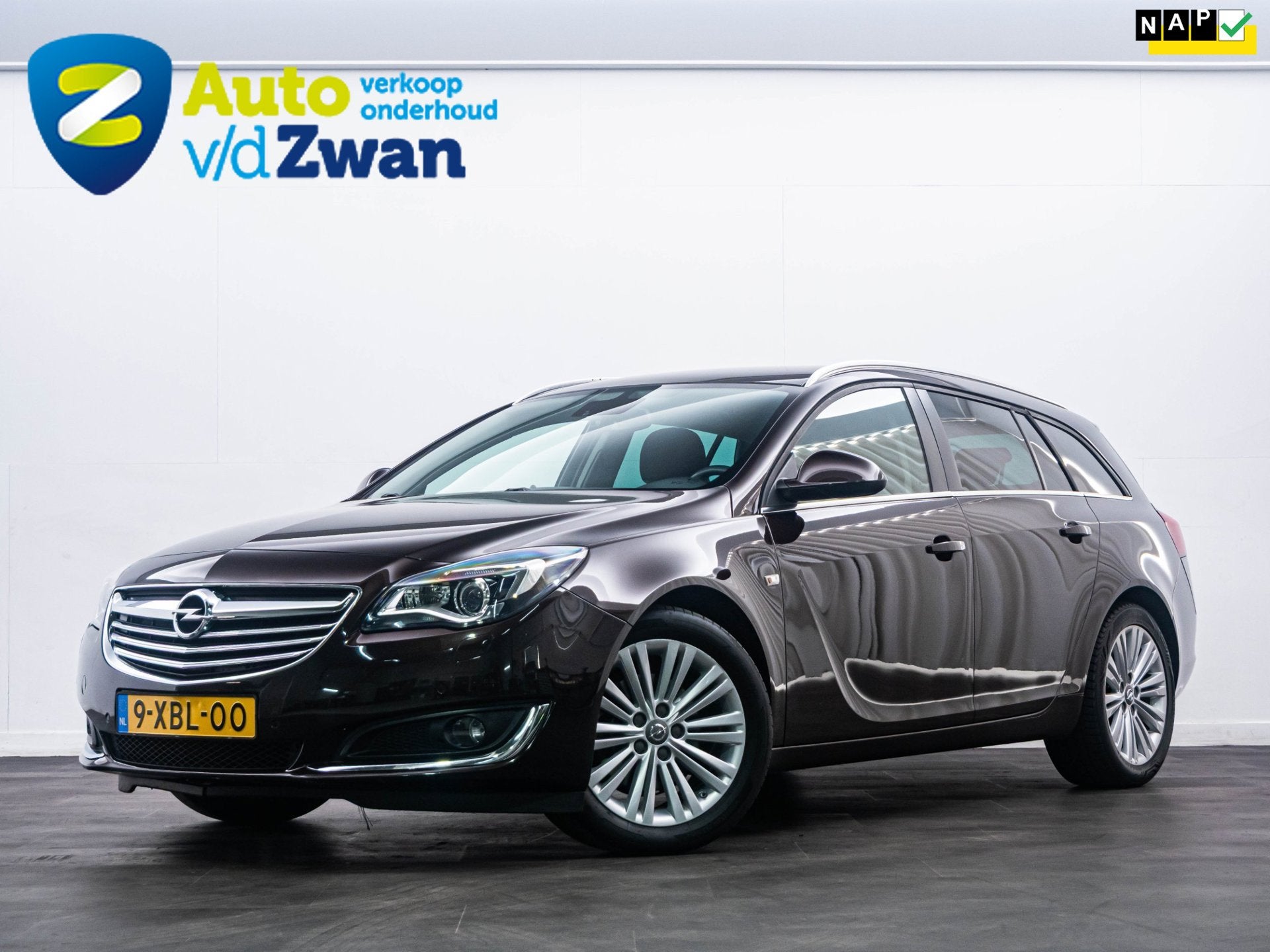 Opel Insignia Sports Tourer 2.0 CDTI EcoFLEX Business+ Xenon, Auto's, Opel, Voorwielaandrijving, Euro 5, Stof, 4 cilinders