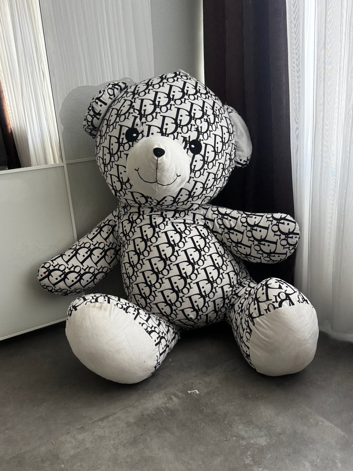 Grote Dior Teddybeer - Zwart-wit Monogram Knuffel, Overige merken, Overige karakters, Beer, Ophalen of Verzenden