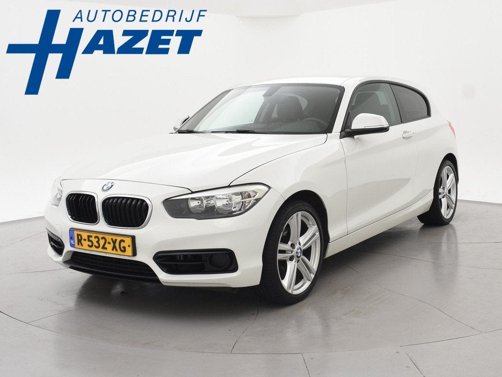 BMW 1-serie 118i 3-DEURS + LEDER | SPORTSTOELEN | STOELVERW., 1-Serie, Gebruikt, Euro 6, Wit
