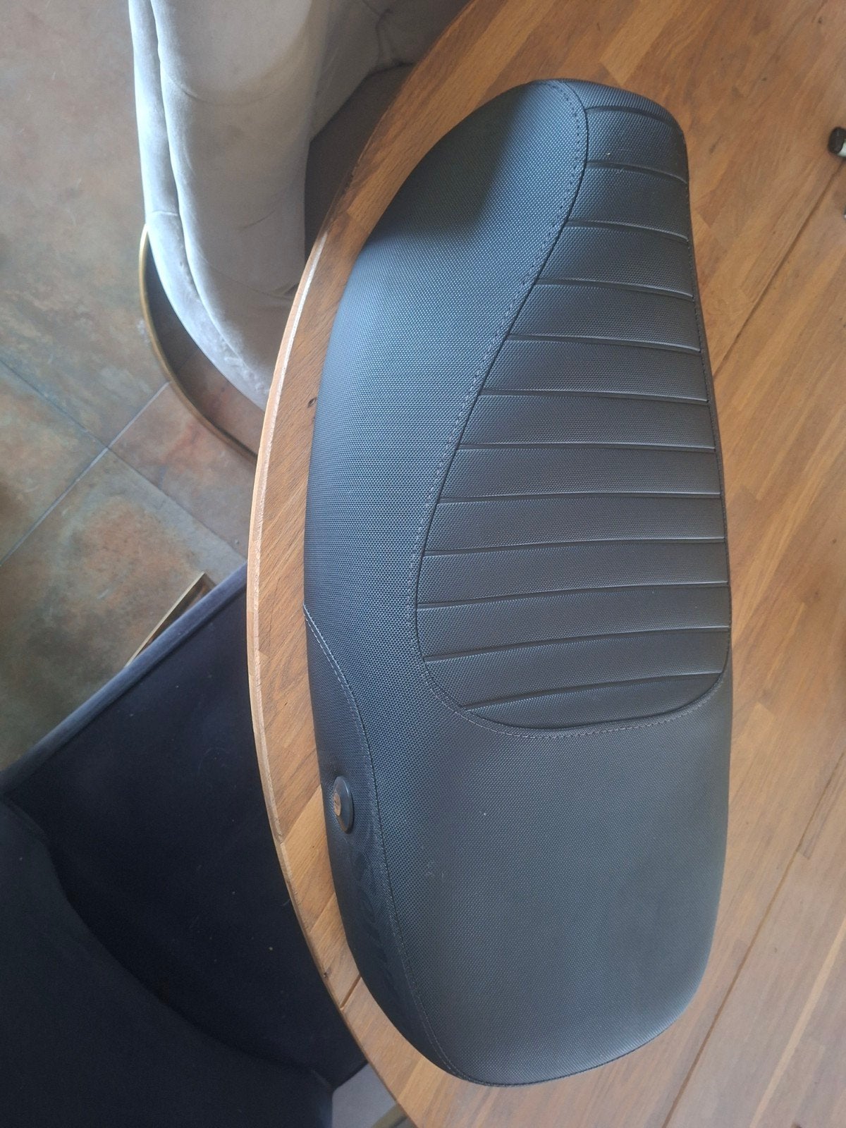 Scooter zadel - Zwart, comfortabel en in goede staat, Ophalen of Verzenden, Gebruikt, Zadel, Overige merken