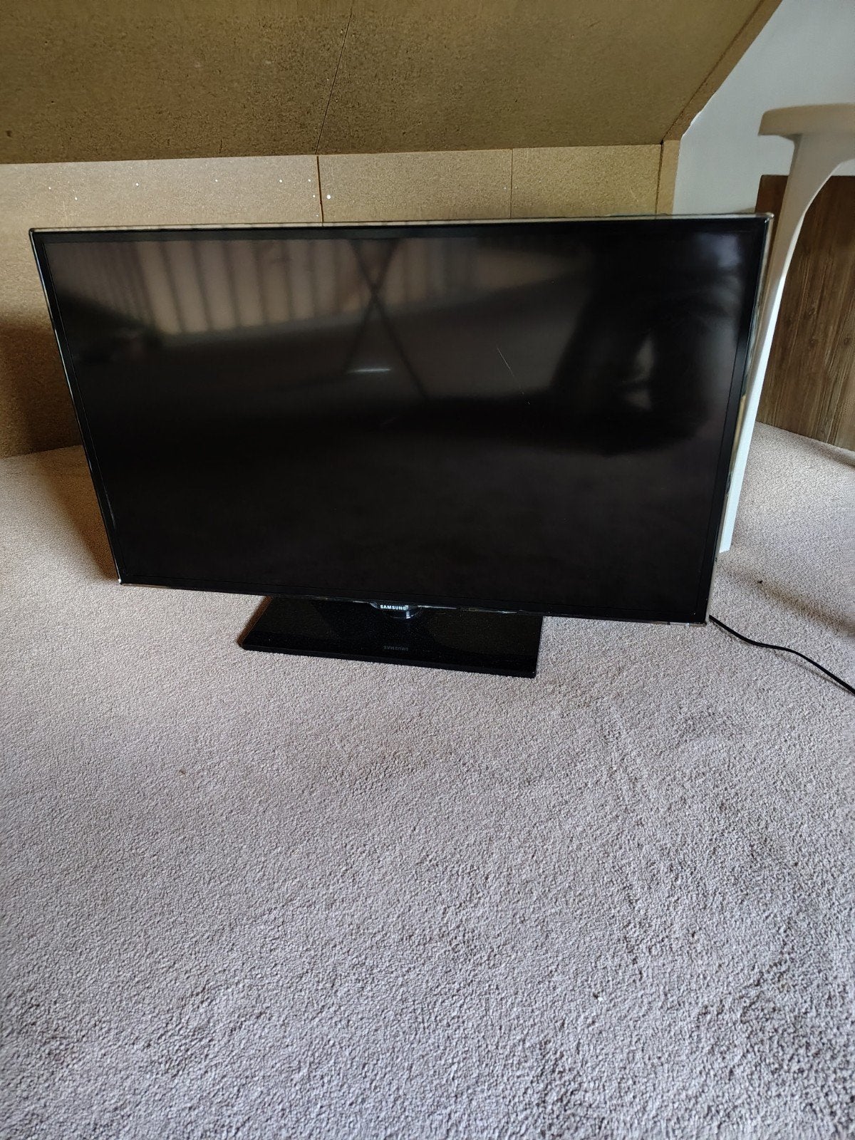 Gratis Samsung Smart TV 106 cm met afstandsbediening