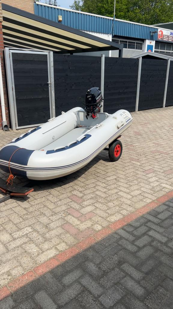 Mooie rubberboot met  Mercury buitenboordmotor 4 pk, Watersport en Boten, Bootonderdelen, Ophalen, Gebruikt, Overige typen, Motorboot