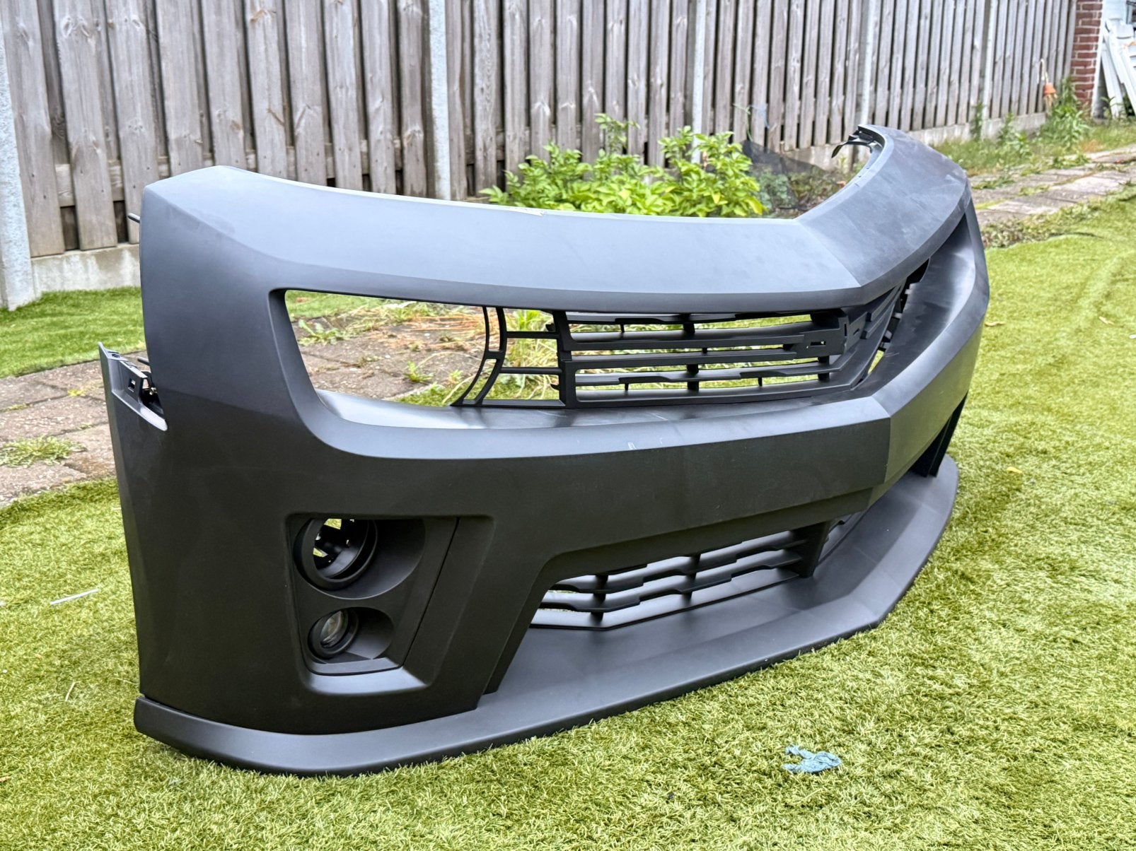 Nieuwe ZL1 voorbumper chevrolet camaro 5th gen 09-15, Auto-onderdelen, Ophalen, Chevrolet, K.auto.reparaties@gmail.com, Nieuw
