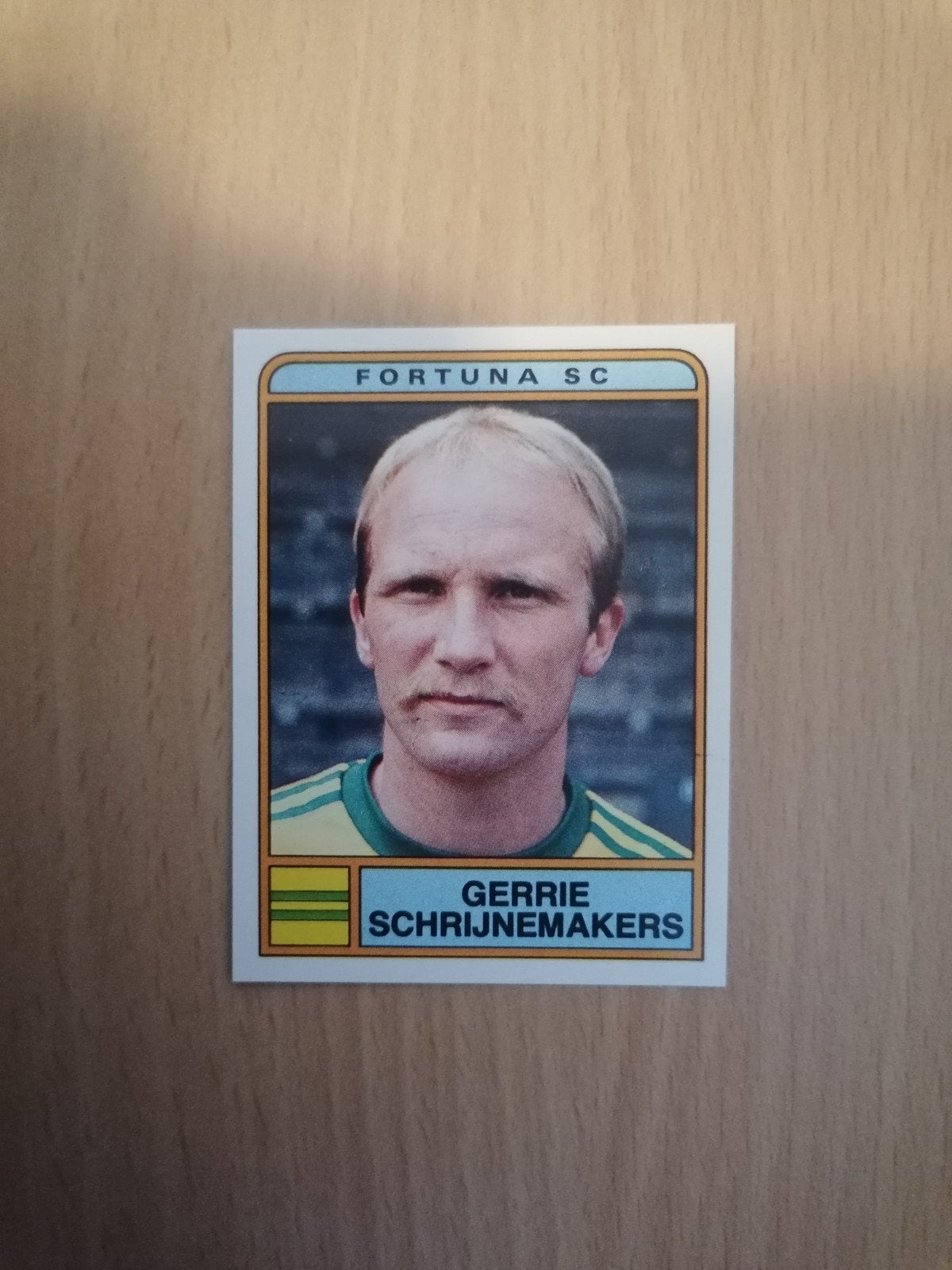Panini Voetbal 84 #113 Gerrie Schrijnemakers-Fortuna SC., Verzamelen, Ophalen of Verzenden, Zo goed als nieuw, Ajax, Poster, Plaatje of Sticker