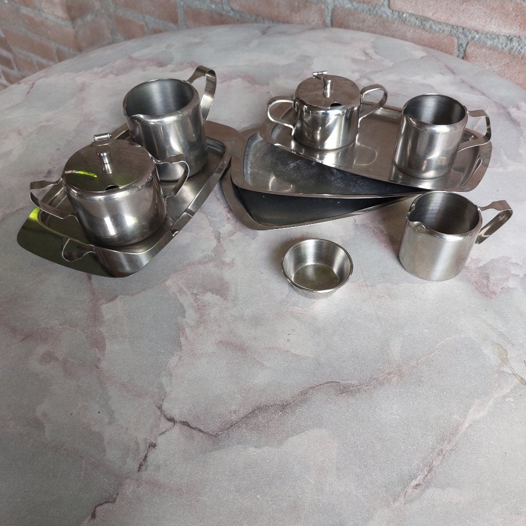 rvs servies, Overige materialen, Overige typen, Ophalen of Verzenden, Zo goed als nieuw