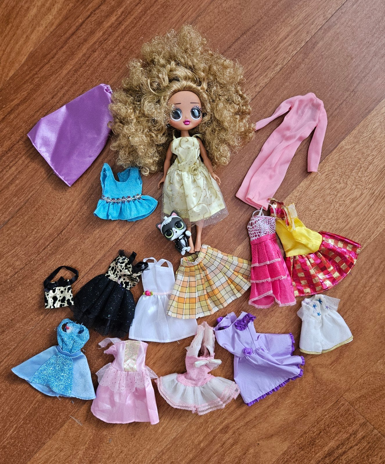 LOL pop met hondje en veel kleding, Ophalen, Gebruikt, Overige typen