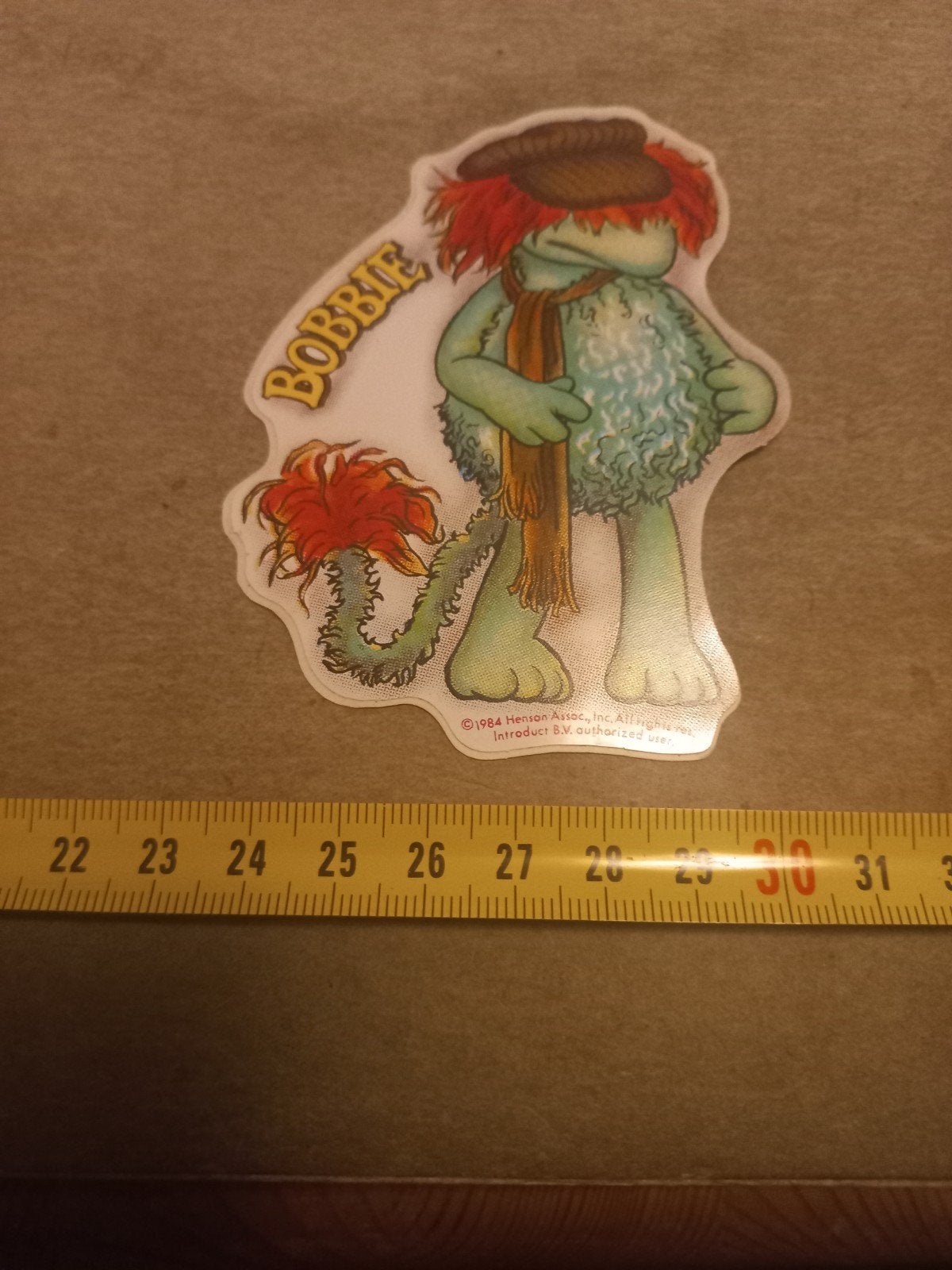 Vintage Bobbie Fraggle Rock Sticker - 1984 Henson Assoc., Ophalen of Verzenden