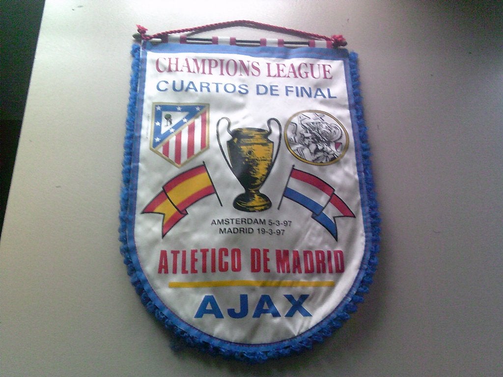 Champions League Vaantje Atletico Madrid - Ajax 1997, Ophalen of Verzenden, Gebruikt, Ajax, Vaantje of Sjaal