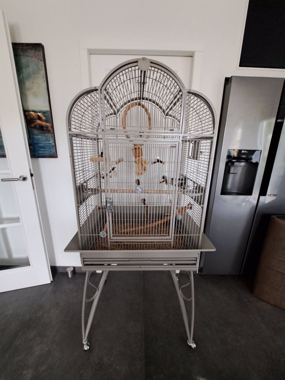 IN NIEUWSTAAT    PRACHTIGE GROTE MONTANAKOOI ,, Ophalen, Zo goed als nieuw, Hout, Vogelkooi