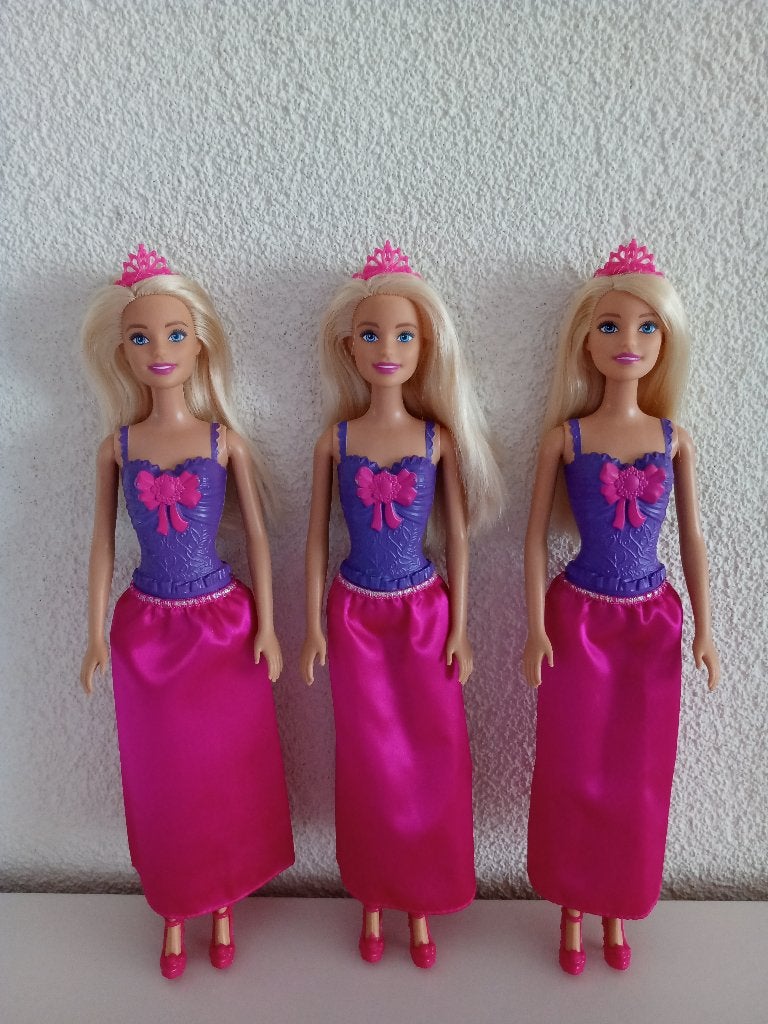 3 Leuke Barbie Prinsessen GGJ94, Ophalen of Verzenden, Gebruikt, Barbie