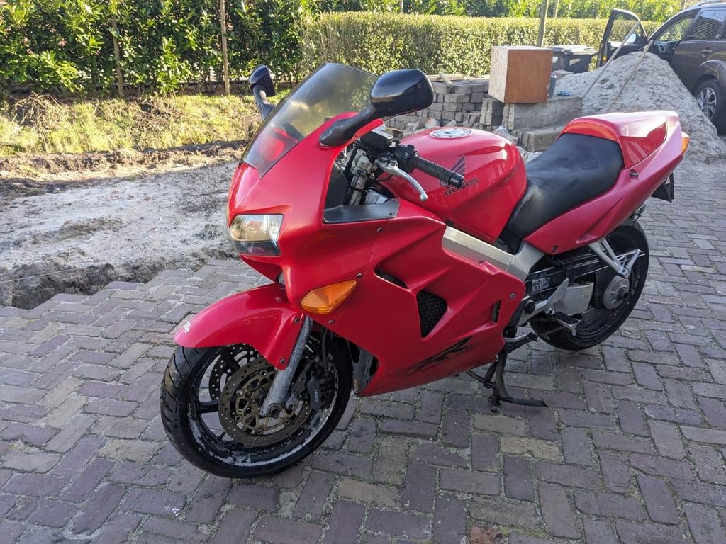 Honda VFR 800 FI uit 1998. KM stand 53.418, Occasion, 4 cilinders, Meer dan 35 kW, Toermotor