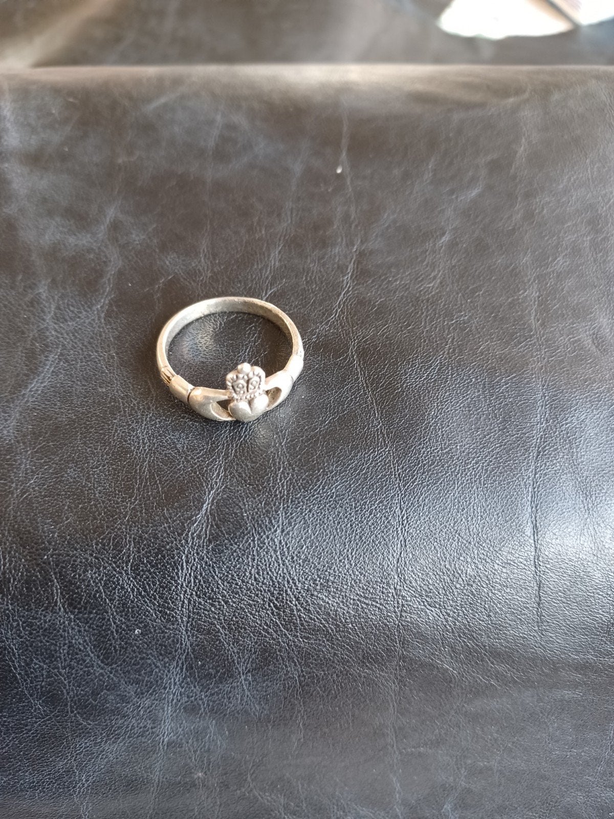Zilveren Claddagh ring, Gebruikt, Ophalen of Verzenden, Dame, Zilver