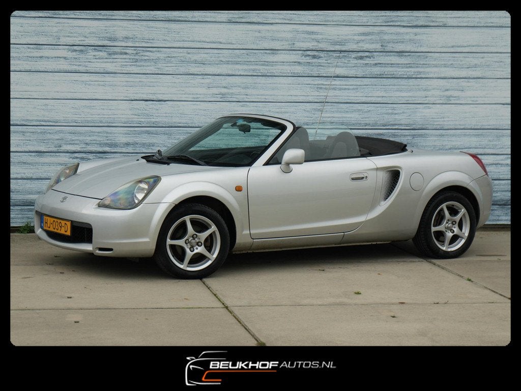 Toyota MR 2 1.8-16v VVT-i Cabrio ! Automaat ! 140Pk !, Auto's, Gebruikt, 4 cilinders, Cabriolet, Handgeschakeld