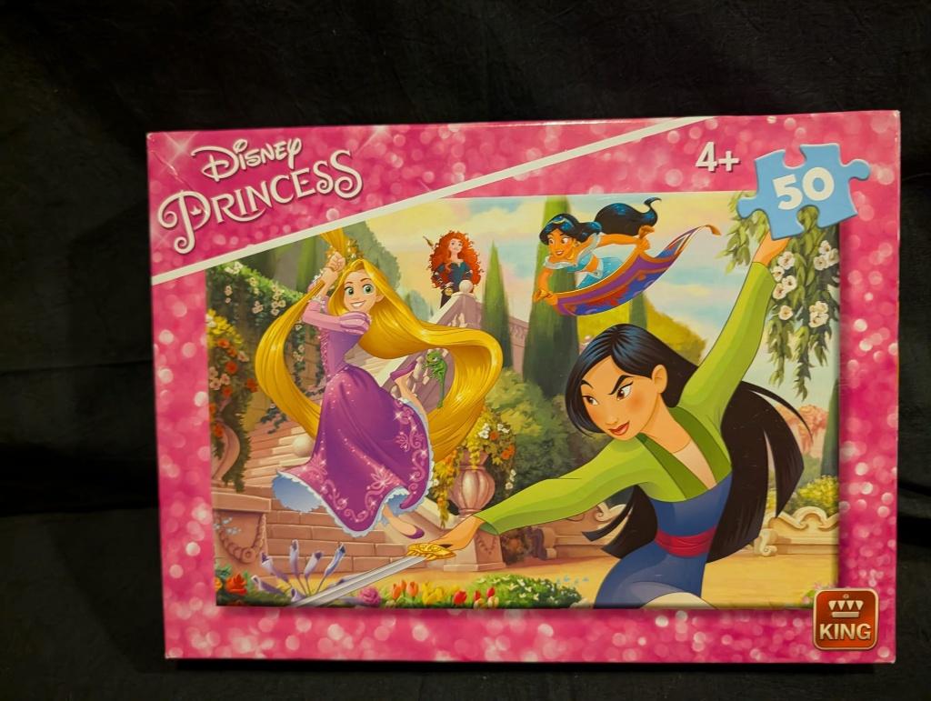 Rapunzel, Mulan, Jasmine en Merida puzzel 50 stukjes, 4+, Ophalen of Verzenden, 10 tot 50 stukjes, Nieuw, 4 tot 6 jaar