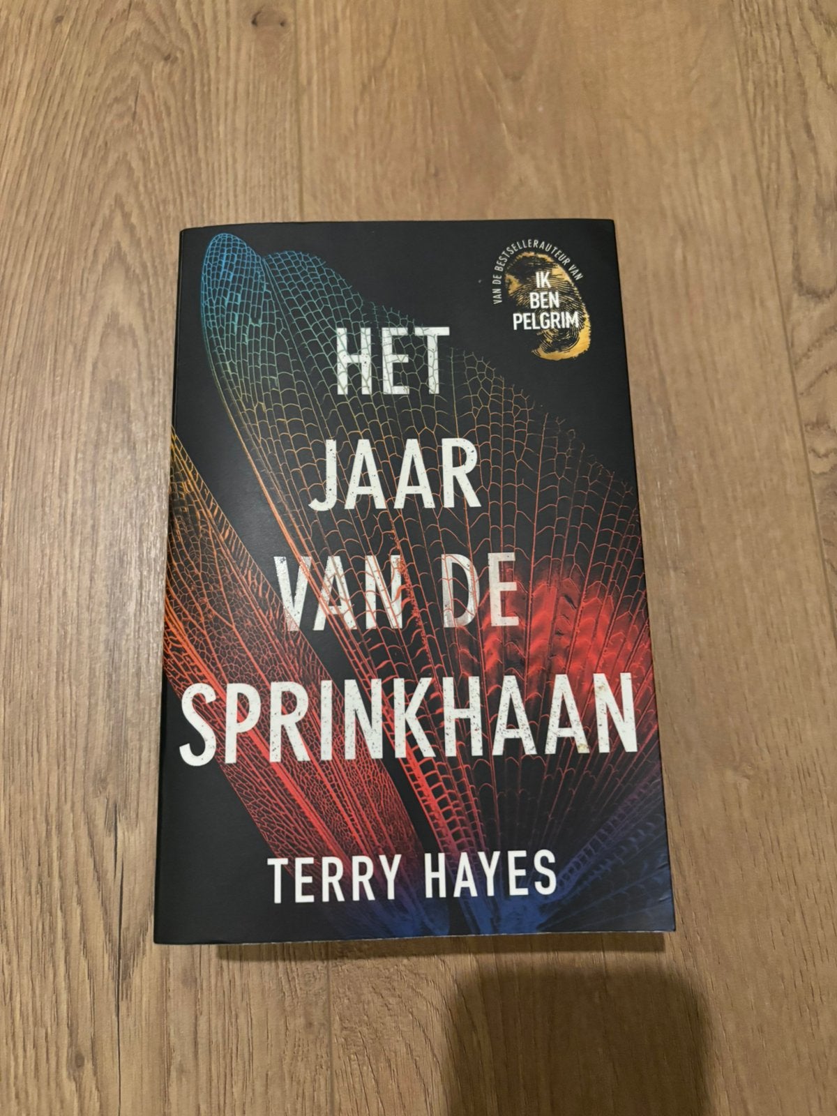 Het jaar van de sprinkhaan- terry hayes, Ophalen of Verzenden, Zo goed als nieuw