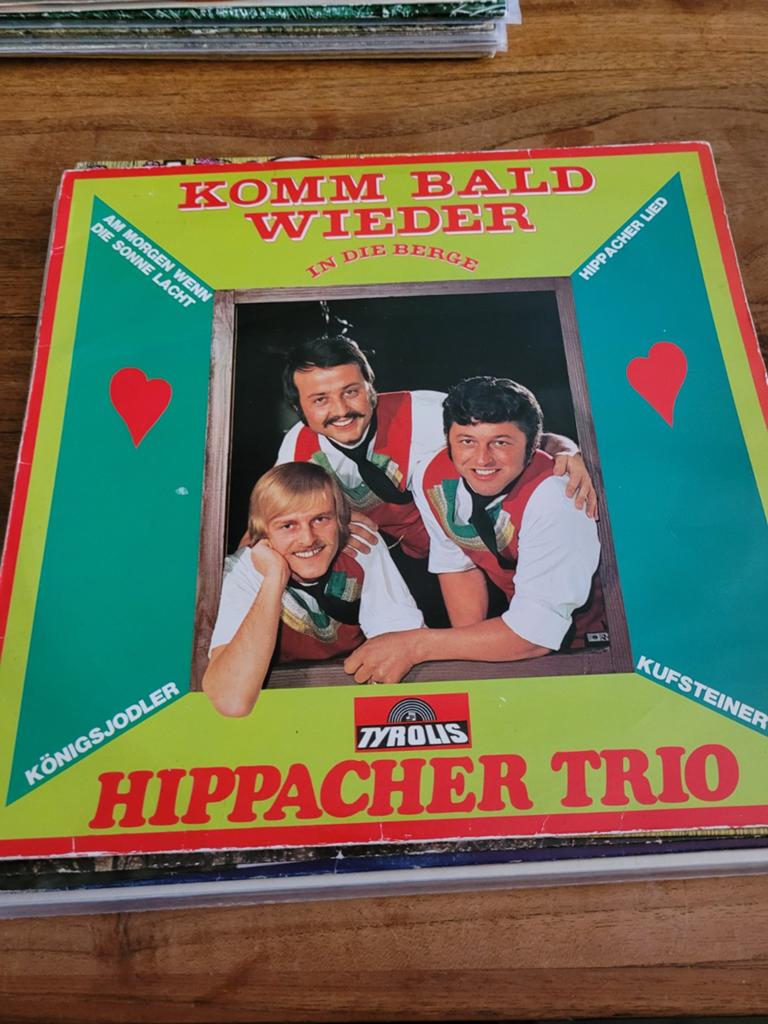 Hippacher trio, Ophalen of Verzenden, Zo goed als nieuw, Overige formaten, Levenslied of Smartlap