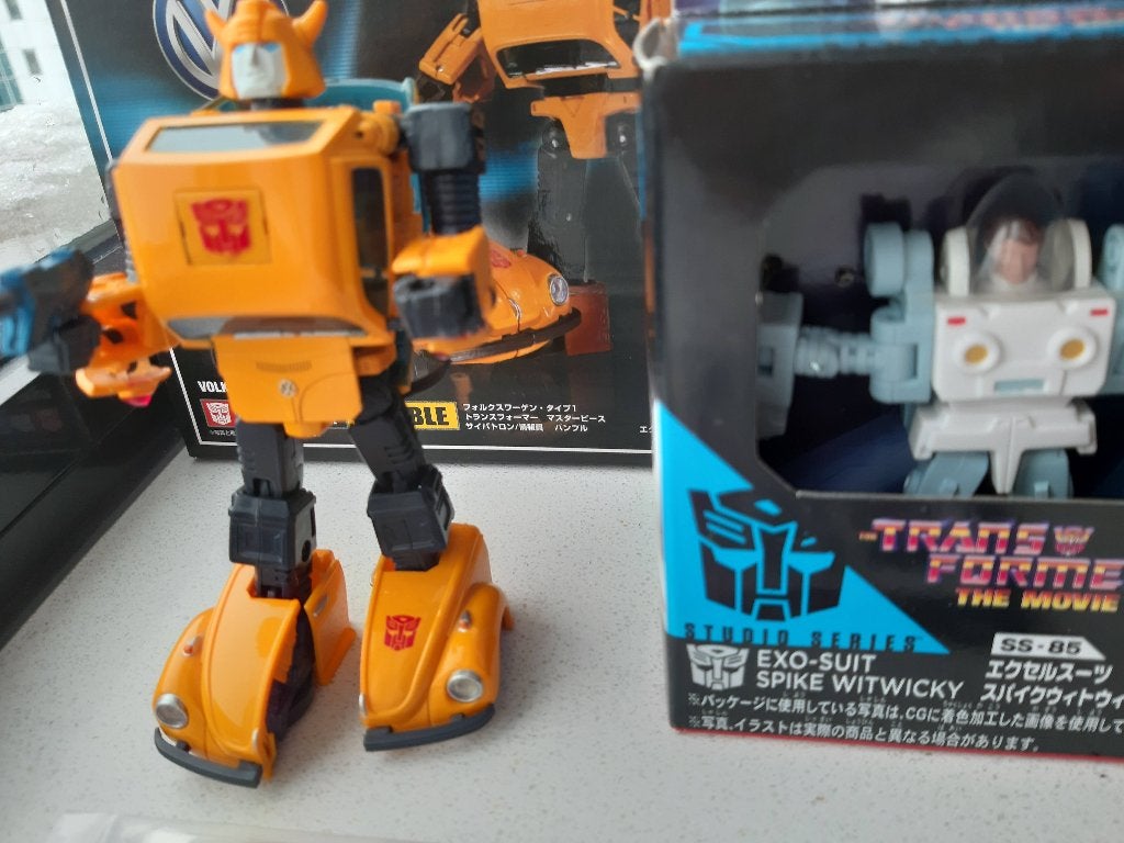 Transformers Bumblebee – Masterpiece MP-12 + Spike Exosuit, Verzamelen, Transformers, G1, Ophalen of Verzenden, Zo goed als nieuw