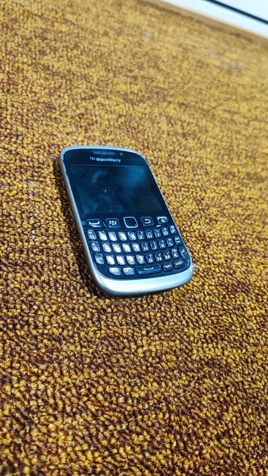 te koop goede Blackberry curve, Telecommunicatie, Mobiele telefoons | Blackberry, Ophalen, Gebruikt, Zwart, Zonder simlock