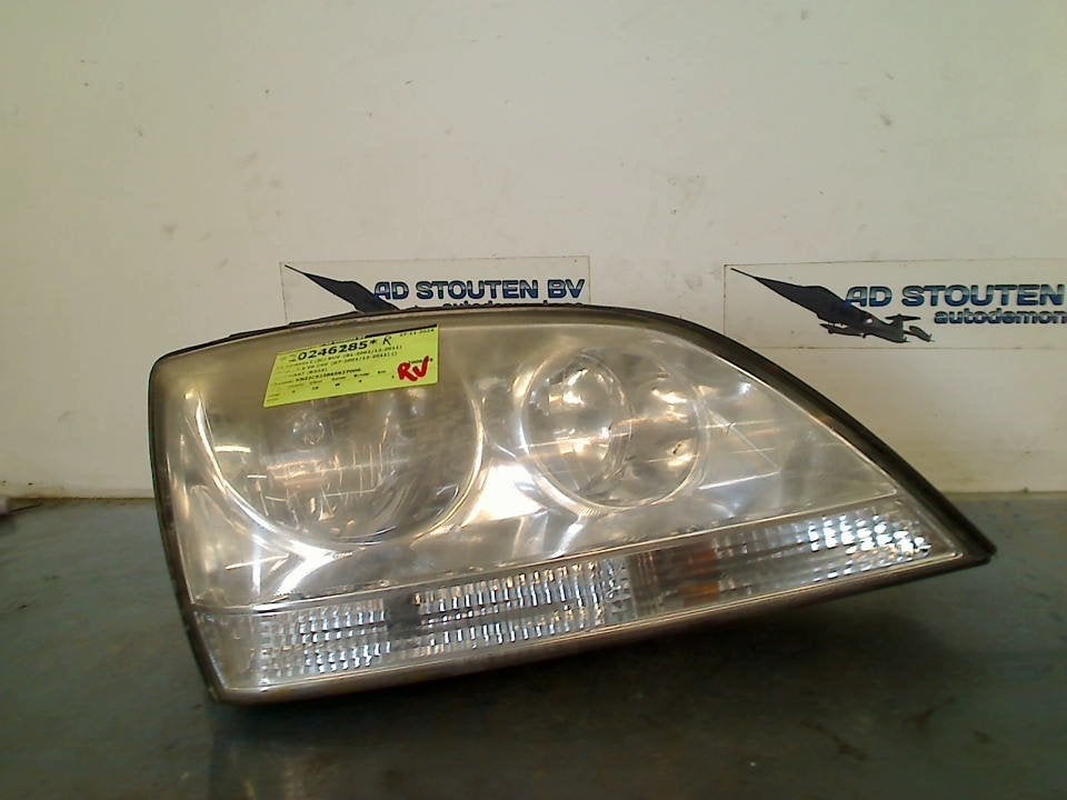 Koplamp Rechts Kia Sorento I (JC) (2002-08/2011-12), Info@kia.de, Kia Deutschland GmbH, Gebruikt, Theodor-Heuss-Allee 11, Frankfurt am Main 60486, , Duitsland