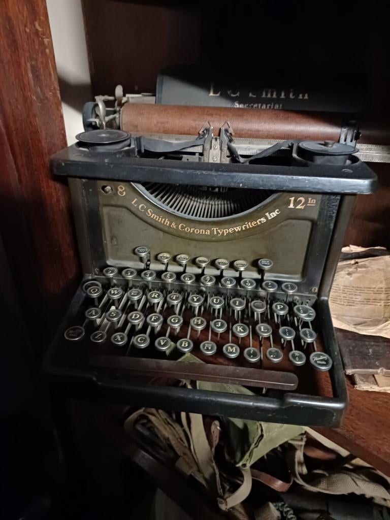 Oude Engelse typemachine tweede wereldoorlog, Ophalen