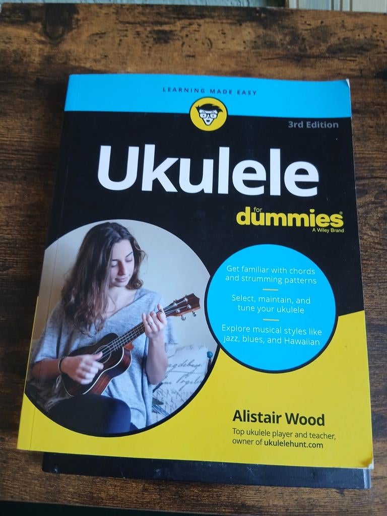 Ukulele for Dummies - Leer ukulele spelen, Ophalen of Verzenden, Zo goed als nieuw, Overige onderwerpen, Alistair Wood