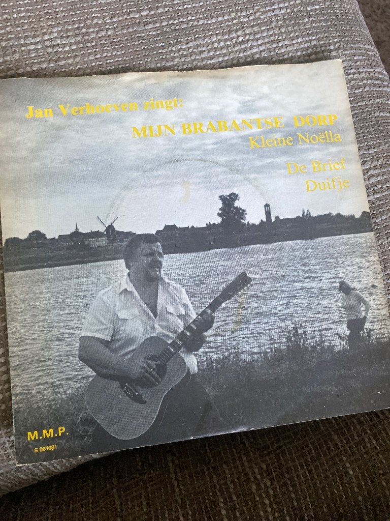 Jan Verhoeven zingt: Mijn Brabantse Dorp - Single Vinyl, Gebruikt, 7 inch, Ophalen of Verzenden, EP