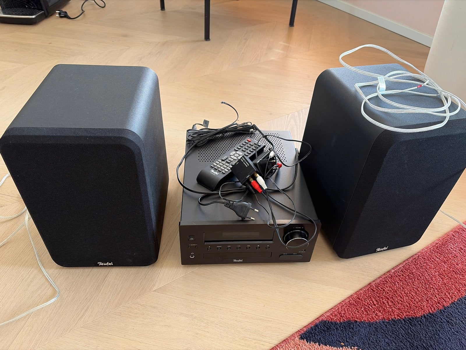 Teufel Ultima 20 Kombo 1 - CD-receiver en boekenplankluidspr, Gebruikt, Microset, Cd-speler, Ophalen