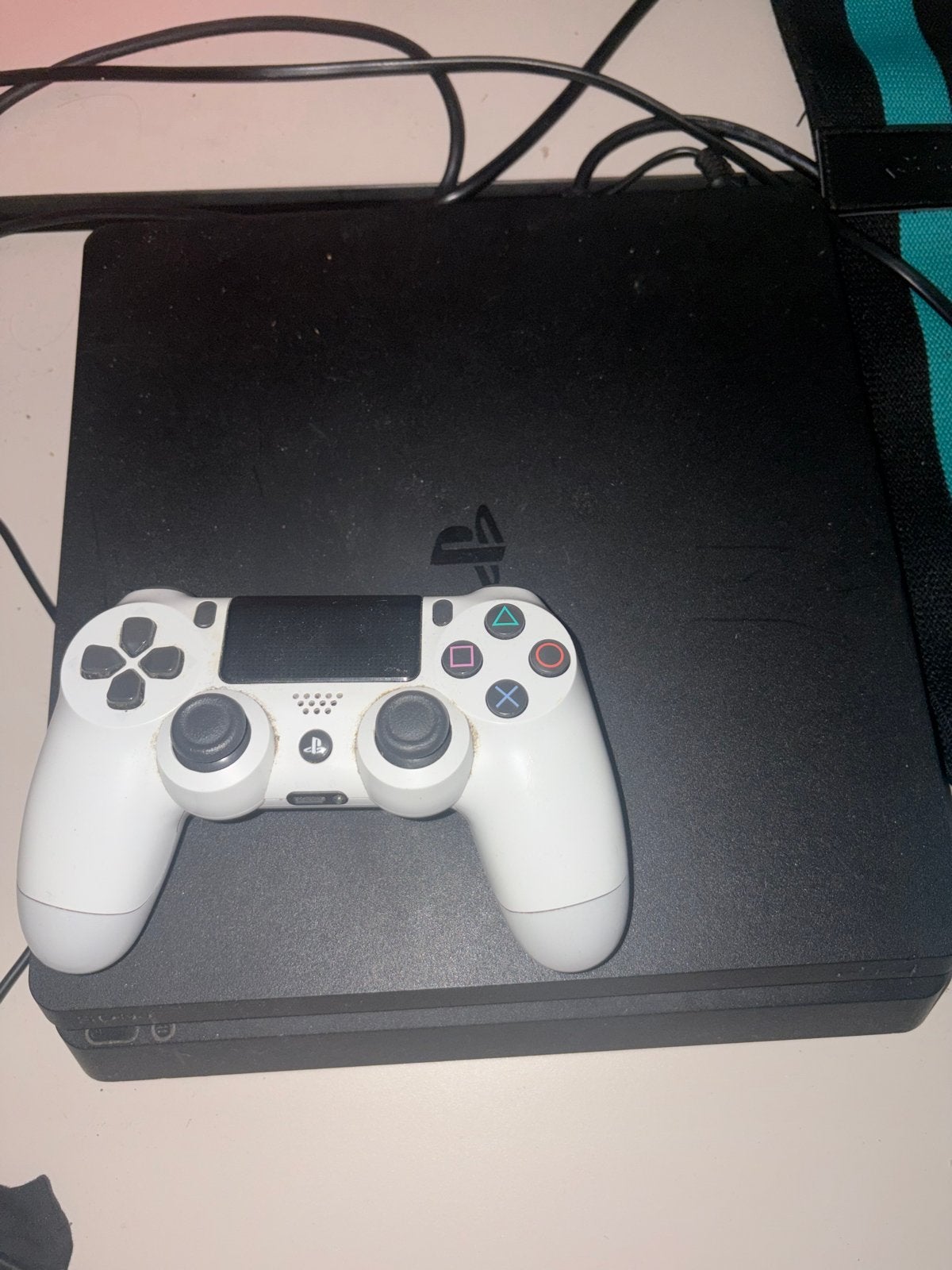 Playstation 4 met witte controller, Ophalen of Verzenden, Gebruikt, Met 1 controller
