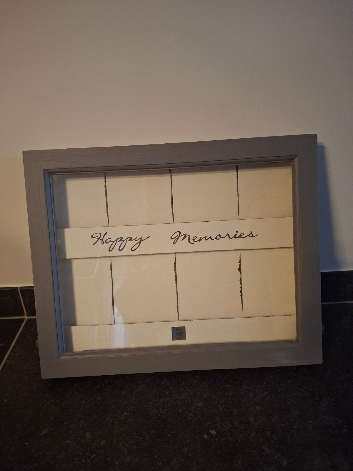 Fotolijst Riviera Maison  'Happy Memories' - Grijs Hout, Huis en Inrichting, Woonaccessoires | Lijsten, Gebruikt, Minder dan 50 cm