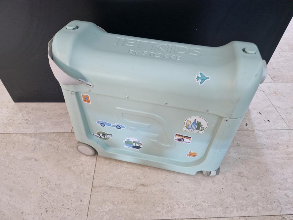 2 JetKids by Stokke BedBox Koffer, Ophalen, Gebruikt