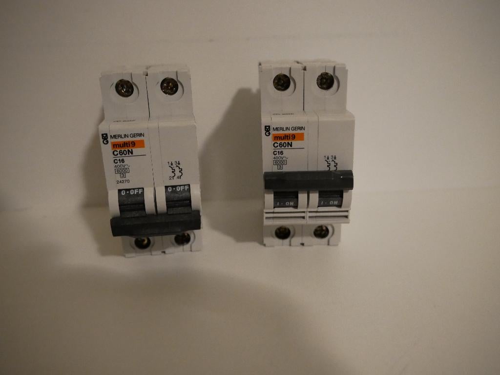 Merlin Gerin C60 N C16 multi 9 hoofdschakelaar (2x), Ophalen of Verzenden, Gebruikt
