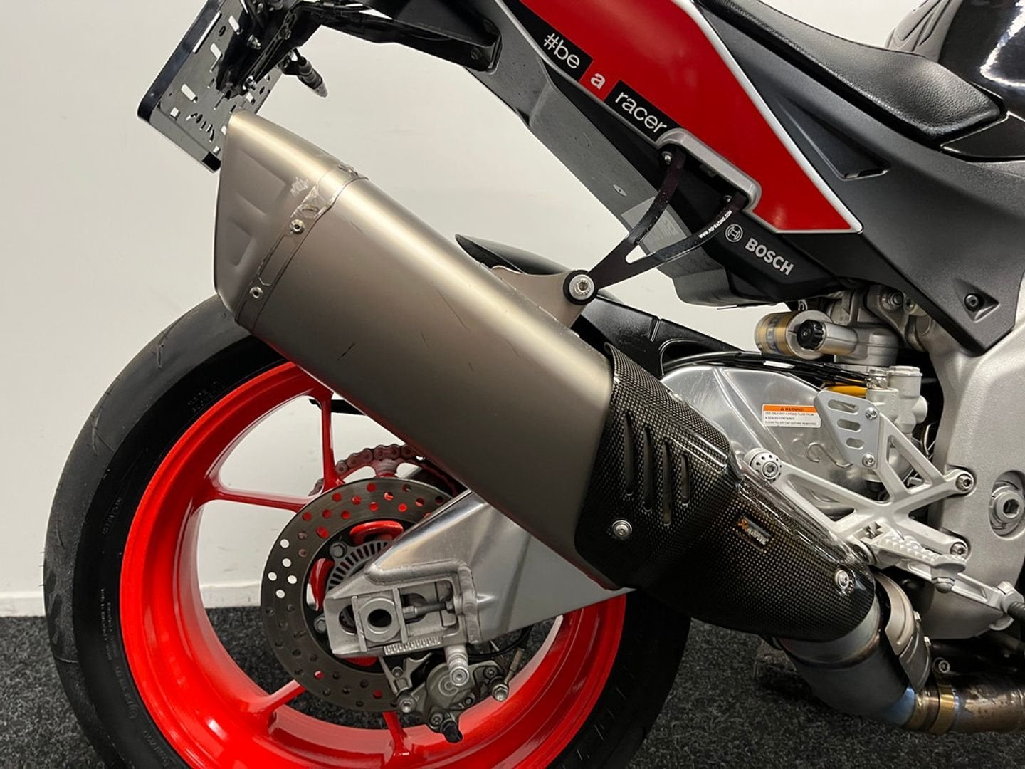 ⭐️⭐Aprilia TUONO V4 1100 FACTORY (bj 2017)⭐️⭐, Motoren, 2 cilinders, Aprilia, Bedrijf, Onbekend