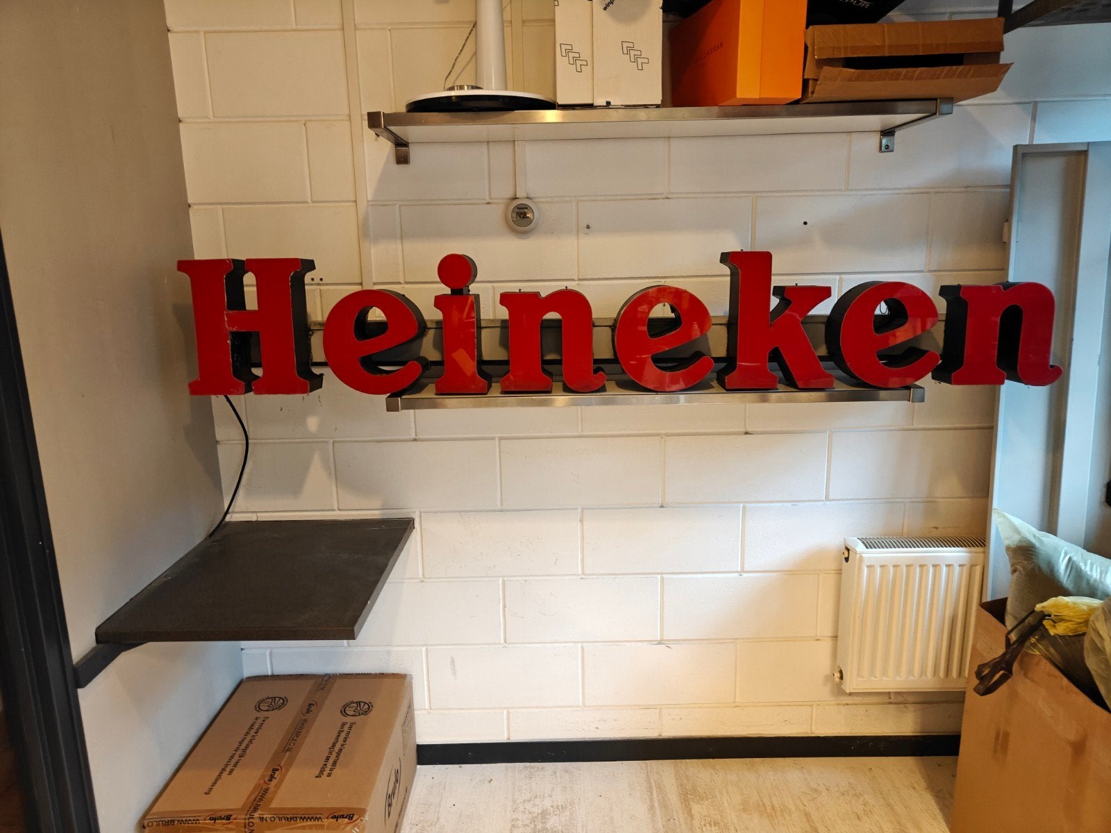 XXL Heineken verlichte Reclame bord 195 cm lang jaren 60 .
E, Ophalen, Gebruikt, Reclamebord, Plaat of Schild, Heineken