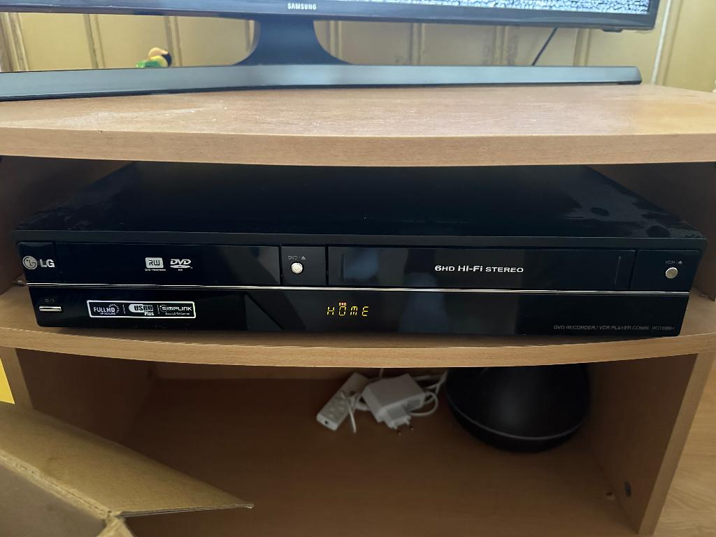 LG rct689h dvd vhs speler voor overzetten, Ophalen of Verzenden, Zo goed als nieuw, Overige merken